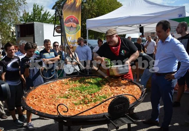 Кампанията „Подкрепяме Българското“ гостува във Враца
