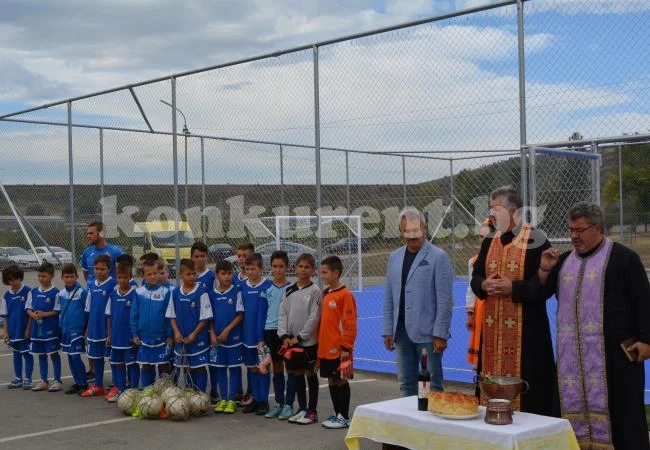Нова спортна площадка откриха в Монтана