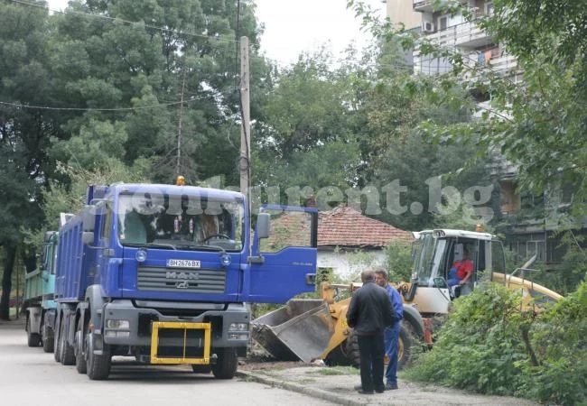 Още чистят Видин след бурята