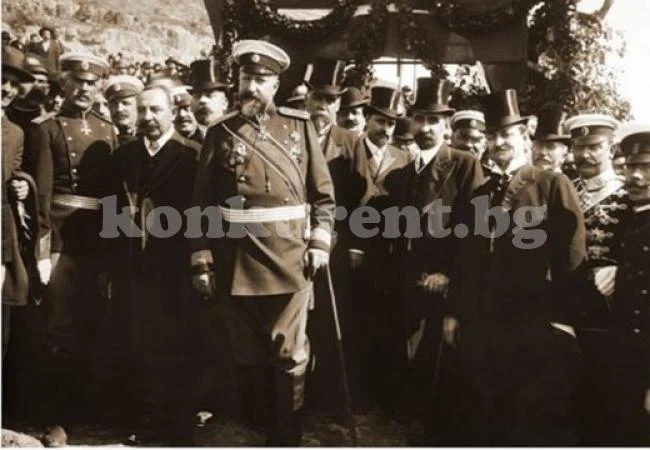Днес е голям празник! Честита независимост, българи!
