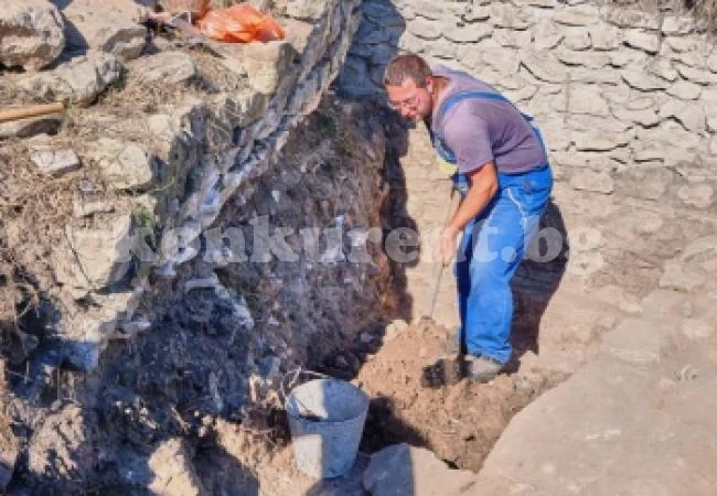 Разкопките на \
