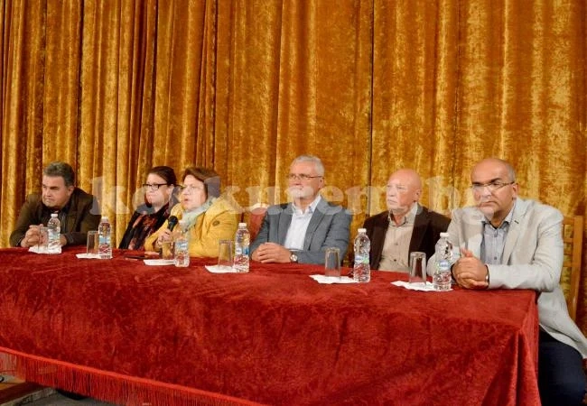 Пълен салон посрещна Дончева и Спасов във Враца