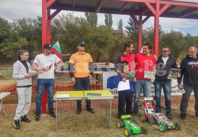 С турнир бе открита нова писта за off rоad модели