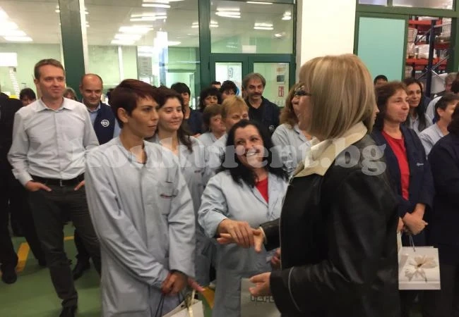 Цецка Цачева във Вършец: Ще настоявам за бързо довършване на образователната реформа