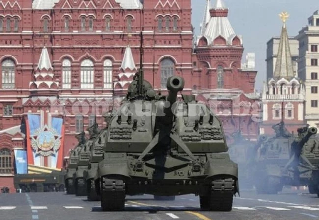 Русия се готви за „глобална война”, нареди на елита си да прибере близките си в Родината
