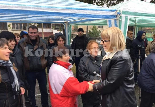 Цецка Цачева в Паволче: За десет години доказахме, че работим за хората и за развитието на регионите