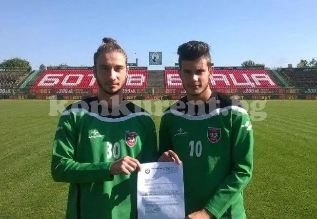 Дуо от U19 на Ботев ще тренира 5 дни при Хубчев