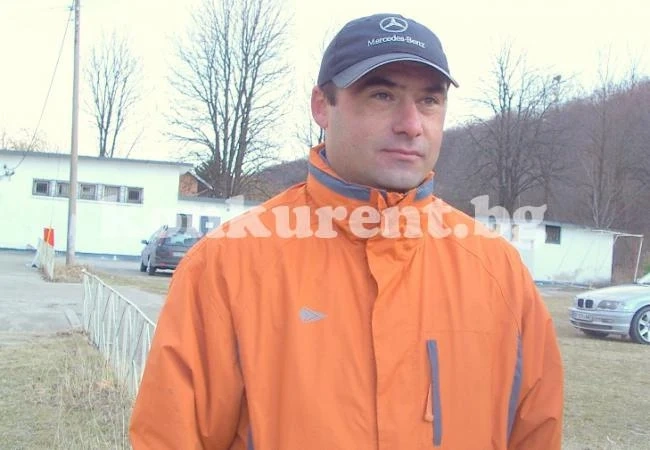 И Бандерата порита за Първа Атомна при петицата срещу Ком