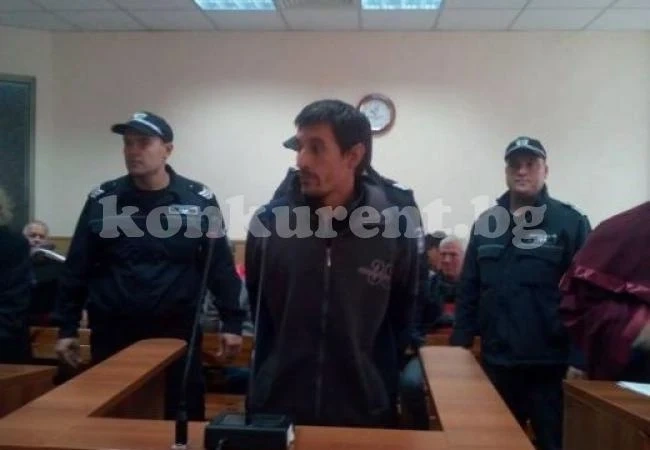 Изнасилвачът и убиец на баби: Искам у дома, татко ще ми помогне