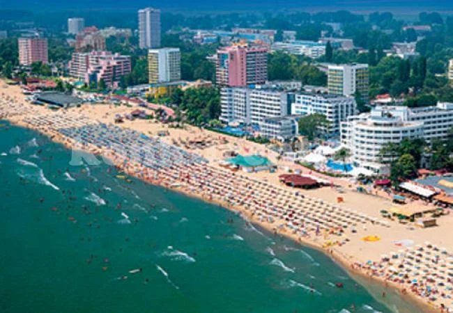 Вижте колко чужденци са летували в страната ни