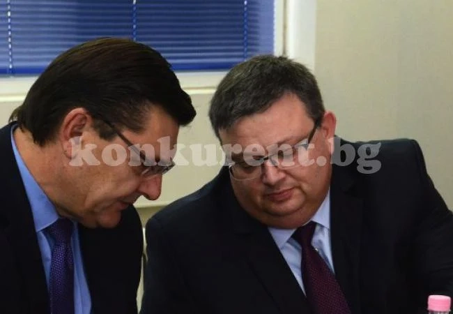 Мощен удар на ДАНС срещу фалшификатори, 12 млн. евро са извадени от дъното на язовир