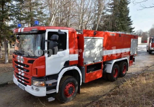 Пожарните в Монтанско започнаха месеца ударно