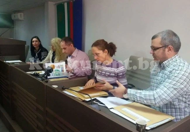 Допуснаха 8 участници от 19 кандидати за саниране