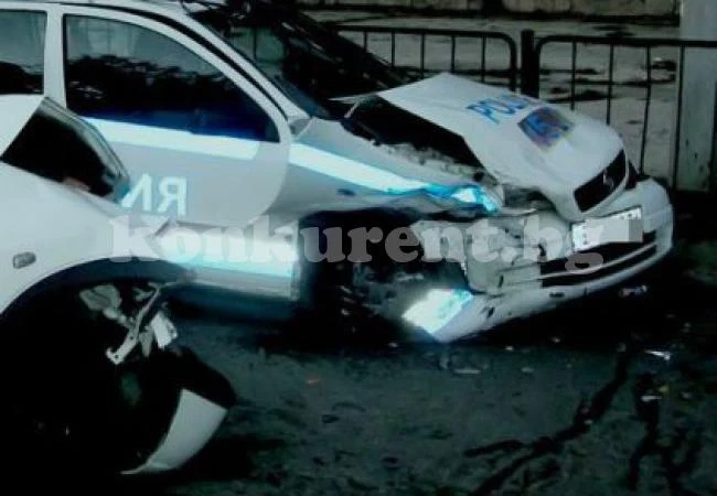 Полицай катастрофира край Долна Вереница