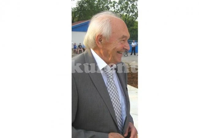 Сдружението на общините награди Кирил Маринов