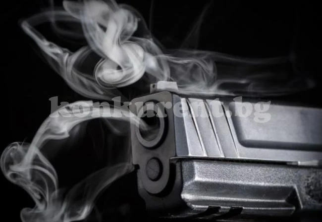 Перничанин забрави пистолет в магазин, ето какво последва!