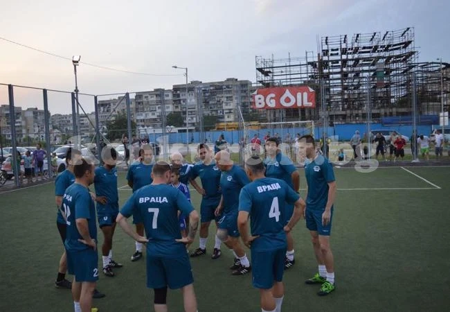 ВиК громи с 10:2, инженер Атанасов блести с хеттрик