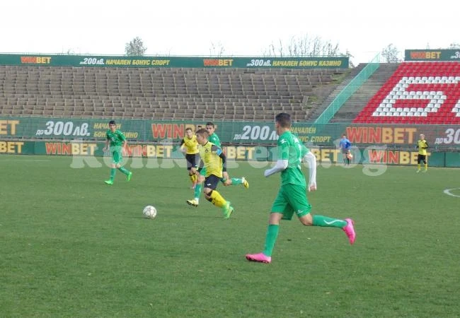 „Канарчетата“ отказаха Ботев в U19