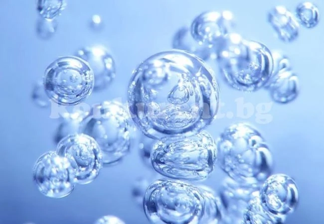 Много важно и полезно: Газираната вода здравословна ли е колкото обикновената?