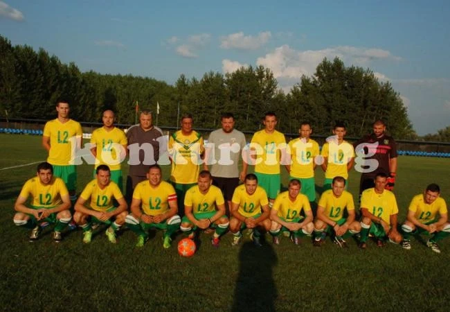 Домакини бият с по 6:0