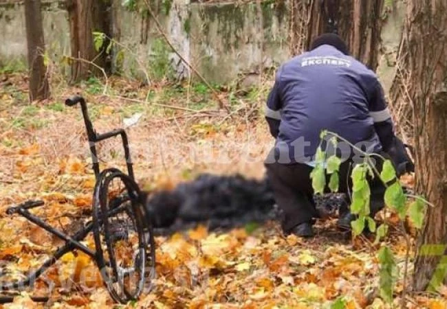 Намериха овъглен труп до инвалидна количка (СНИМКИ/ВИДЕО 18+)  