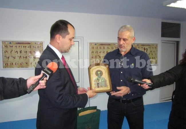 Арис 2008 откри зала, в която кове шампиони /СНИМКИ/