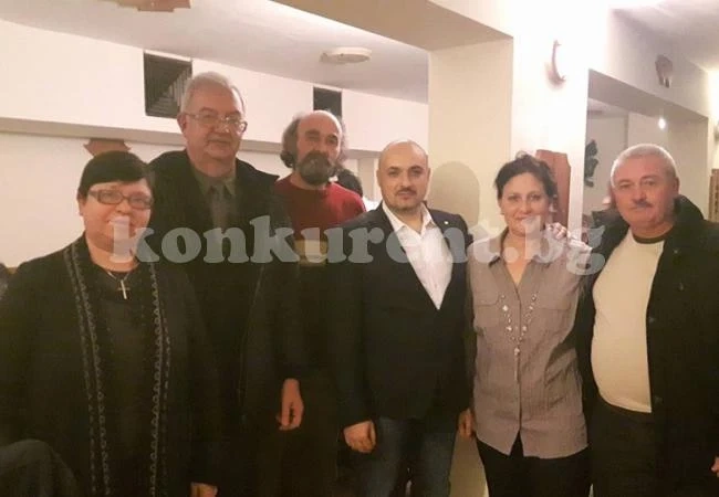 Патриотите се обединиха и на масата