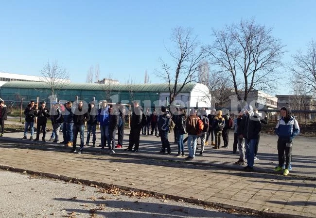 ПТГ във Враца отбеляза международния ден на доброволеца