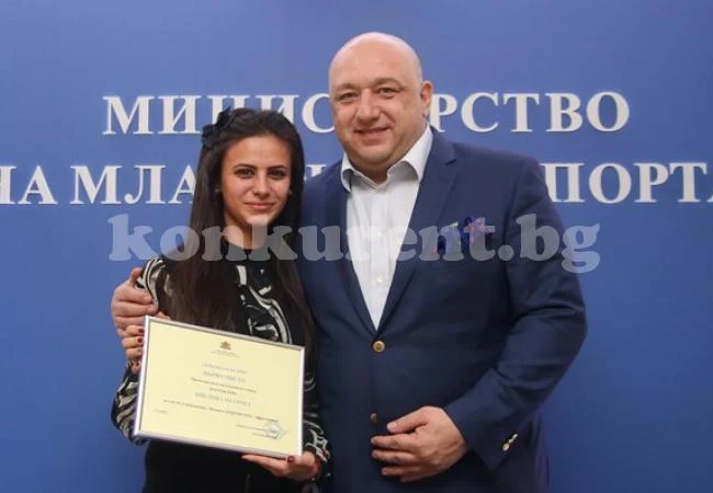 Девойка от Вършец е доброволец №1 в България