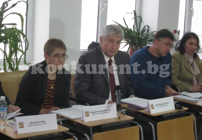 Община Мездра е сменила стила на общуване с хората