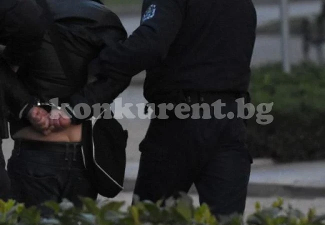 Пиян хулиган спи в ареста заради обиди към съседи