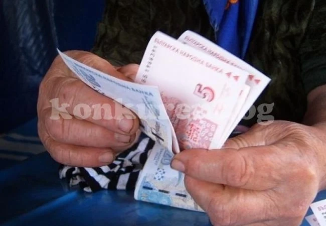 Възрастна жена се храни с ...лукчета и бъхти денонощно, за да помага на неизлечимо болния си син