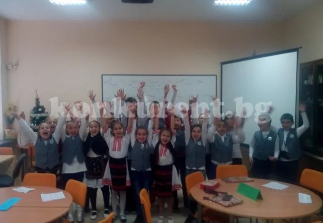 Ученици показаха знания за зимните празници