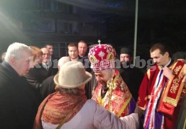 Стара Загора посрещна новия си митрополит