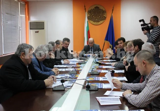 Властите: Птичият грип край Видин е овладян