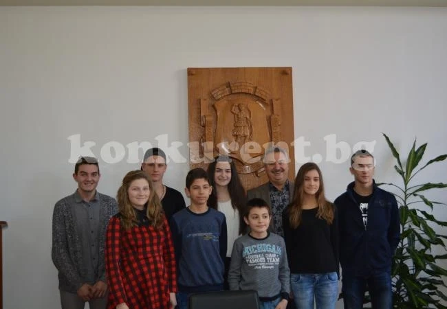 Талантите на Монтана получиха стипендии