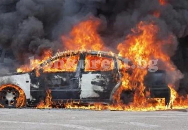 Огнен ад: 650 автомобила са подпапалени в новогодишната нощ