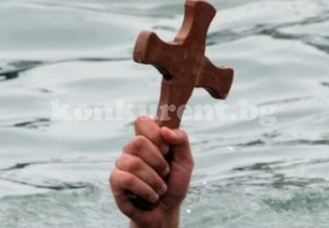 Записват желаещи да спасят кръста в Оряхово