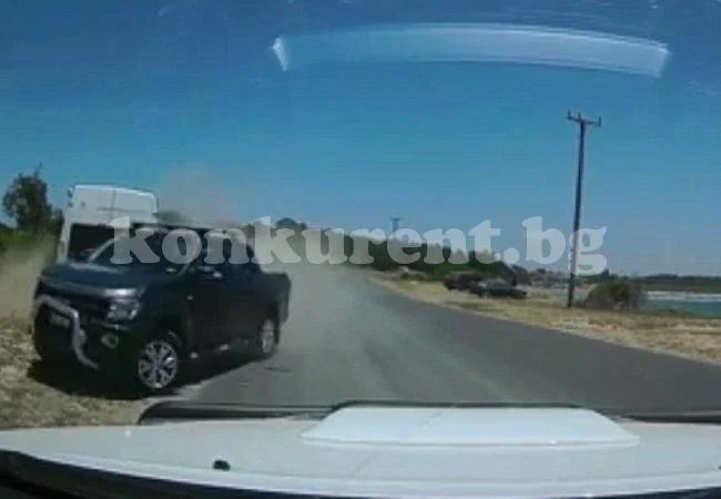 Жена хвана съпруга си в изневяра с по-млада любовница и побесня, вижте какво се случи (СНИМКИ/ВИДЕО)