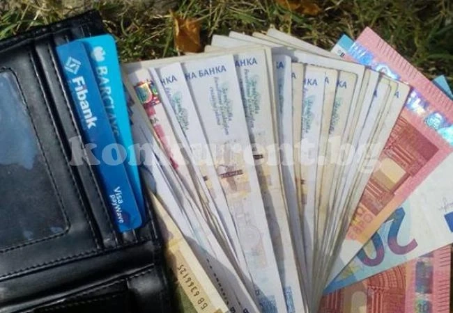 Обраха младеж в хотел, задигнаха му портмонето с много евро