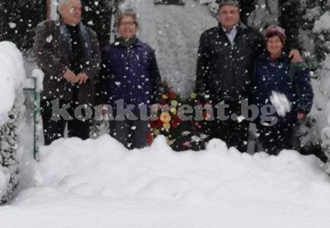 В Осен се поклониха пред Ботев