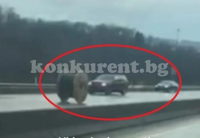 Очевидец: Не съм виждал такова нещо през целия си живот! (ЗРЕЛИЩНО ВИДЕО)