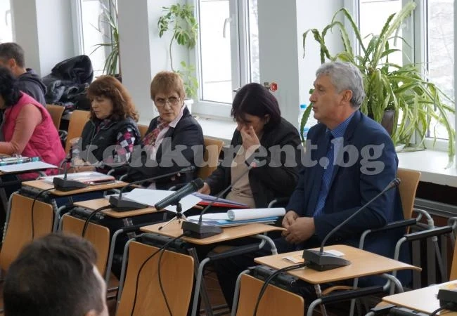 В Мездра обсъдиха публично „бюджет на стабилността“