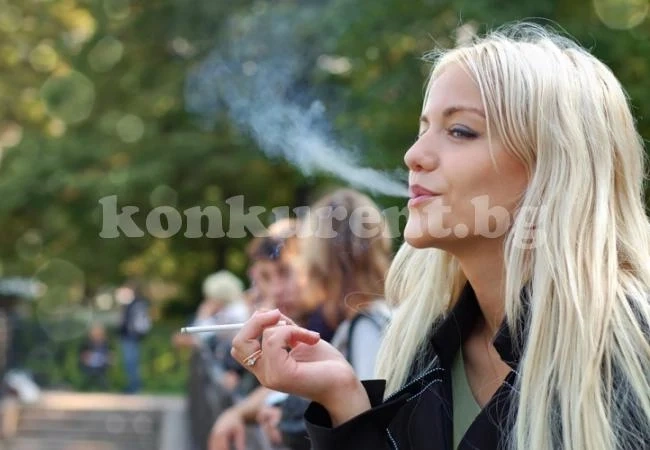 Забраняват цигарите! Но само за родените след...