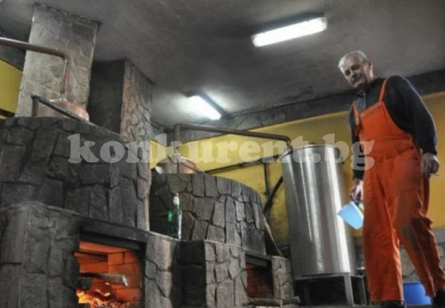 Много добра новина за хората, които варят благата домашна ракия