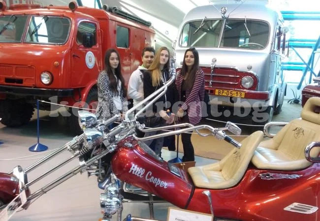 Наши ученици проучват темата „Транзит из Европа”