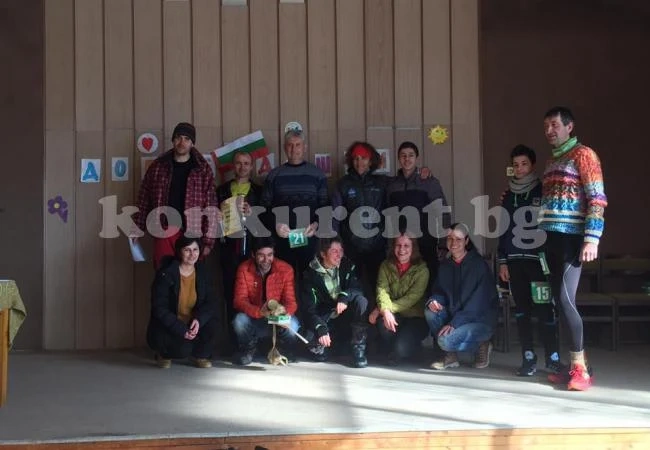 Атрактивно състезание събра бегачи край Крета
