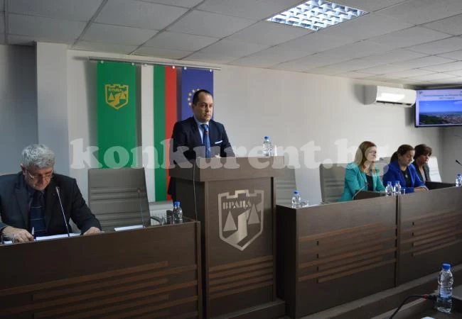 Парите за култура разпалиха спорове в общинския съвет