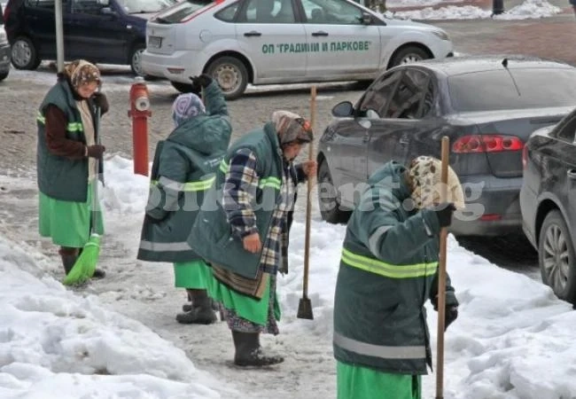 170 чистачки се поболяха от студа