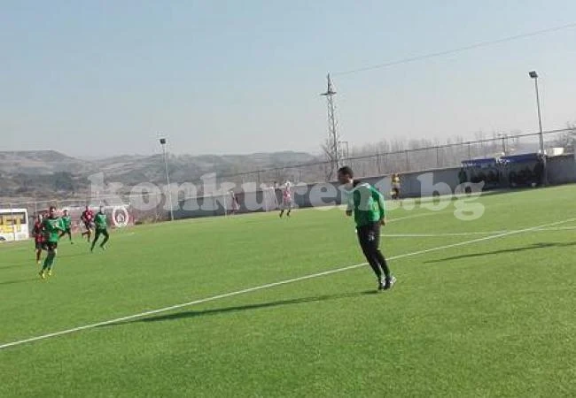 Ботев губи от македонци